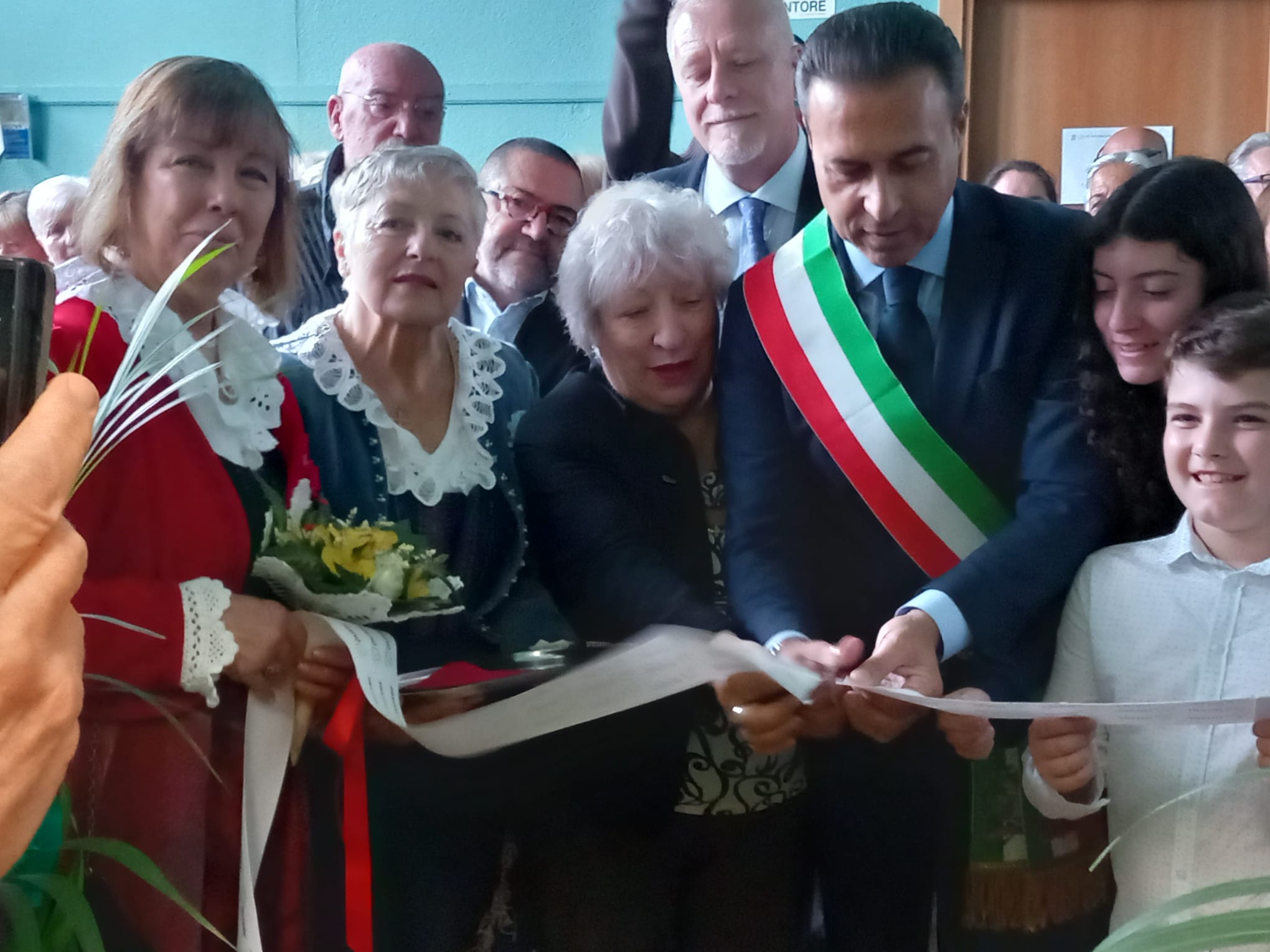 Taglio del nastro — nuova sede Auser